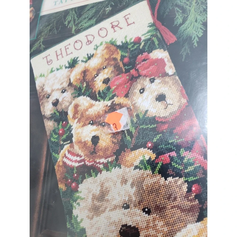 Dimensions Christmas‎ Holiday Needlepoint Stocking Kit TEDDY TOGETHERNESS Bear